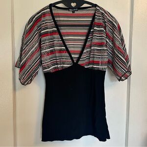 MANDEE Dressy Half-Sleeve Sparkly Striped V-Neck Top - S